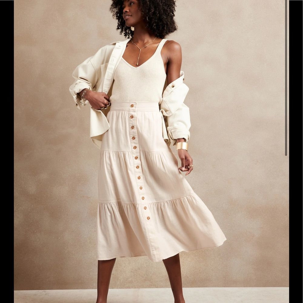 Banana Republic Linen-Blend Midi Skirt
